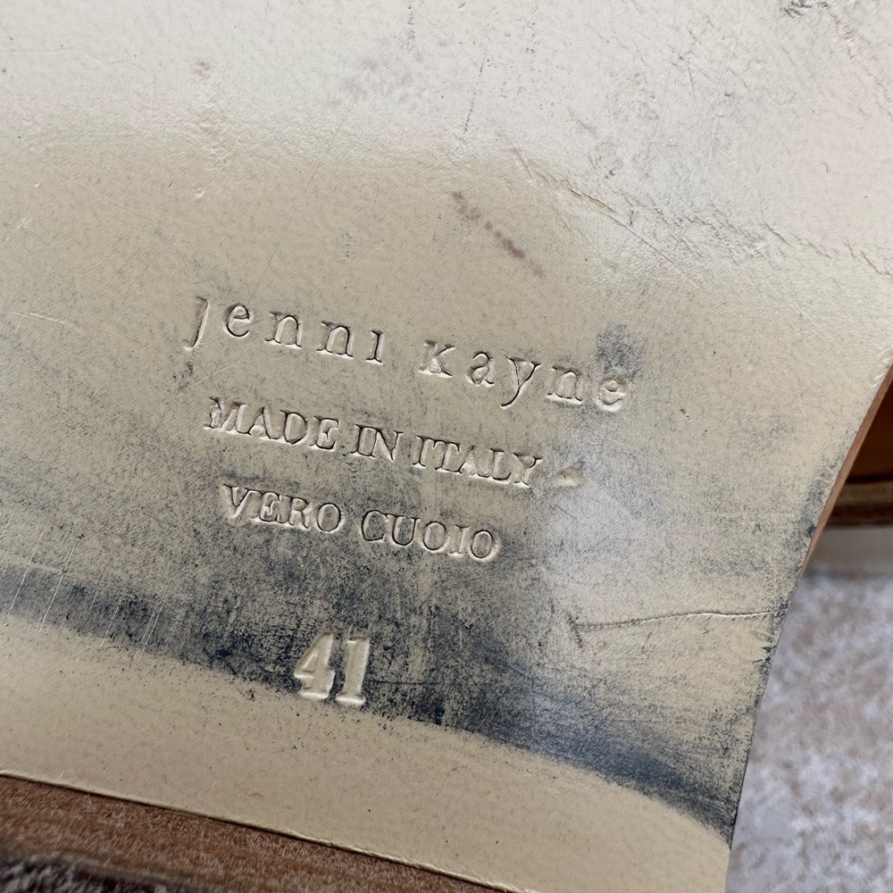 Jenni Kayne Oiled Leather Chelsea Boot - Picture 12 of 15